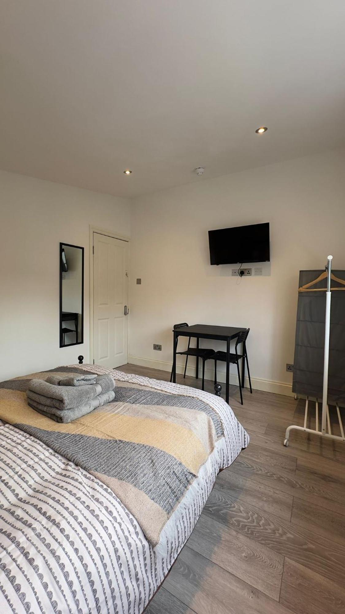 15 Min To Central London Guest Suites 22 Zimmer foto