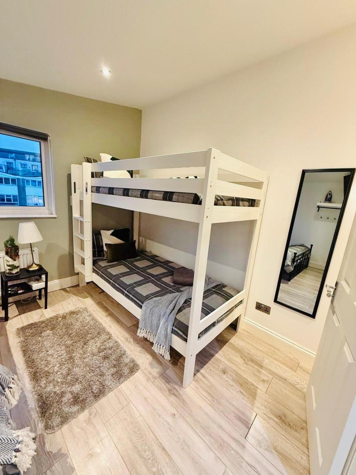 15 Min To Central London Guest Suites 22 Exterior foto